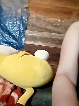 LalayCii online show from November 14, 2025, 6:12 am