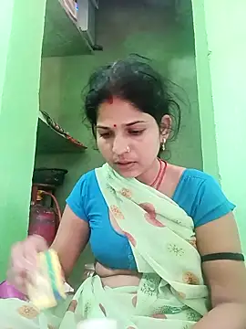 Snapshot of Karishma_cute chatting on October 20, 2025, 2:45 am Karishma cute online show from October 20, 2025, 2:45 am