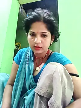 Snapshot of Karishma_cute chatting on October 22, 2025, 2:45 am Karishma cute online show from October 22, 2025, 2:45 am