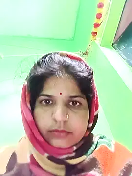 Snapshot of Karishma_cute chatting on November 15, 2025, 1:47 am Karishma cute online show from November 15, 2025, 1:47 am