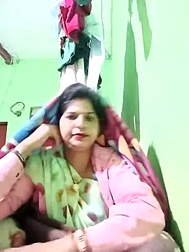 Snapshot of Karishma_cute chatting on November 21, 2025, 6:06 pm Karishma cute online show from November 21, 2025, 6:06 pm