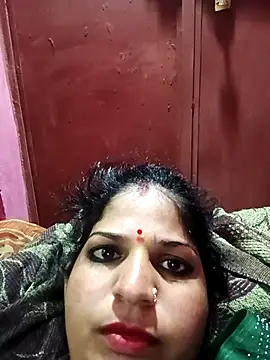 Snapshot of Karishma_cute chatting on November 24, 2025, 11:15 pm Karishma cute online show from November 24, 2025, 11:15 pm