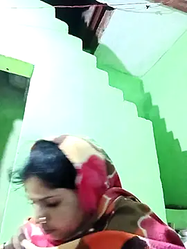 Snapshot of Karishma_cute chatting on November 25, 2025, 11:49 pm Karishma cute online show from November 25, 2025, 11:49 pm