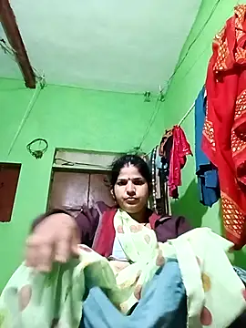 Snapshot of Karishma_cute chatting on November 28, 2025, 4:31 pm Karishma cute online show from November 28, 2025, 4:31 pm