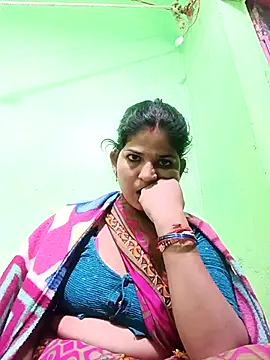 Snapshot of Karishma_cute chatting on November 30, 2025, 5:00 am Karishma cute online show from November 30, 2025, 5:00 am