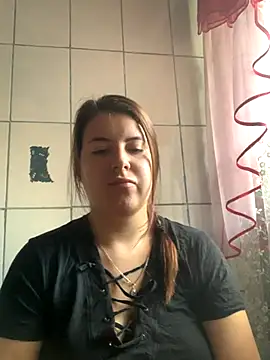 Snapshot of MiraCastellon chatting on October 25, 2025, 12:13 pm MiraCastellon online show from October 25, 2025, 12:13 pm