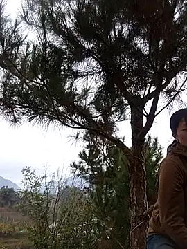 Snapshot of siusiu-00 chatting on December 17, 2025, 3:12 am siusiu-00 online show from December 17, 2025, 3:12 am