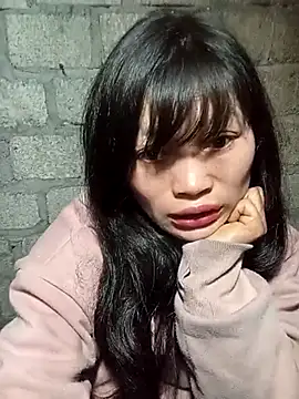 Snapshot of siusiu-00 chatting on January 6, 2026, 10:45 pm siusiu-00 online show from January 6, 2026, 10:45 pm