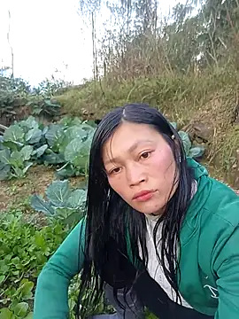 Snapshot of siusiu-00 chatting on February 6, 2026, 10:40 am siusiu-00 online show from February 6, 2026, 10:40 am