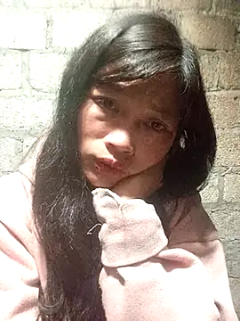 Snapshot of siusiu-00 chatting on February 9, 2026, 10:19 am siusiu-00 online show from February 9, 2026, 10:19 am