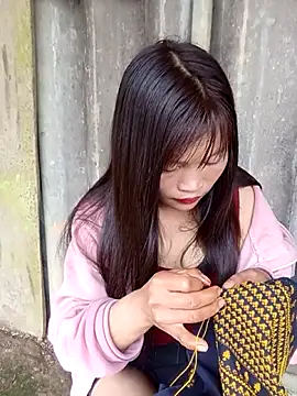 Snapshot of siusiu-00 chatting on February 27, 2026, 1:05 am siusiu-00 online show from February 27, 2026, 1:05 am