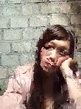 siusiu-00 online show from May 10, 2026, 1:27 pm