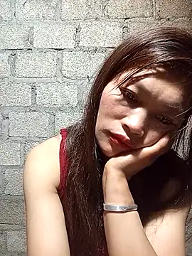 siusiu-00 online show from May 18, 2026, 5:08 pm