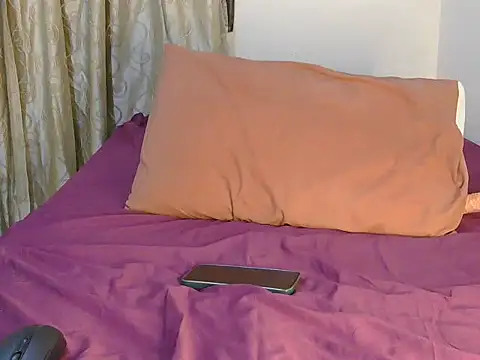 Snapshot of sexy-Noxy chatting on November 17, 2025, 7:30 pm sexy-Noxy online show from November 17, 2025, 7:30 pm