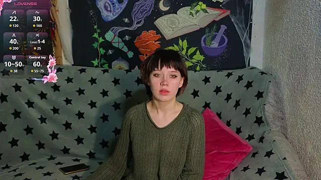 Snapshot of ReincarnatedAngel chatting on November 10, 2025, 7:57 pm ReincarnatedAngel online show from November 10, 2025, 7:57 pm