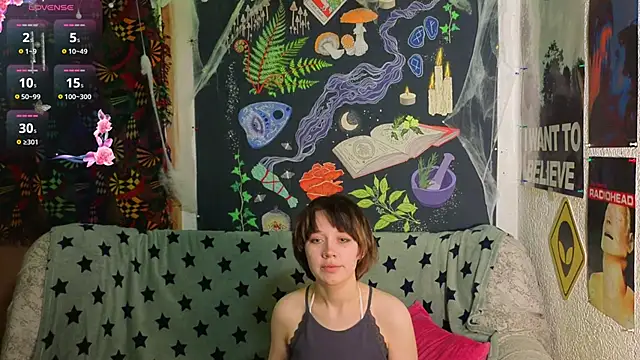 Snapshot of ReincarnatedAngel chatting on November 30, 2025, 8:24 pm ReincarnatedAngel online show from November 30, 2025, 8:24 pm