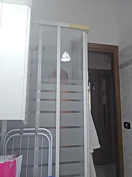 mirko1702 online show from October 23, 2025, 7:18 am