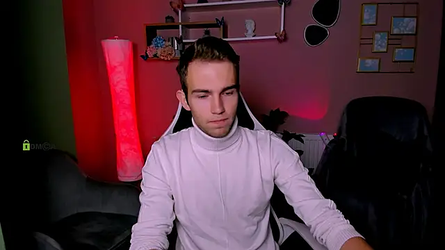 astren villo online show from November 16, 2025, 6:52 am