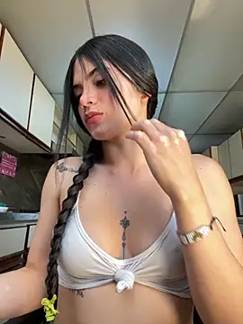 PamelaJonsom  online show from December 2, 2025, 1:39 pm