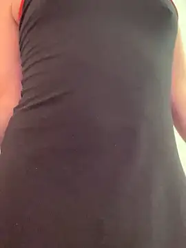 Snapshot of La-Gatiita-trans chatting on October 26, 2025, 2:56 pm La-Gatiita-trans online show from October 26, 2025, 2:56 pm