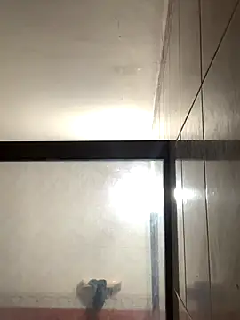 Snapshot of La-Gatiita-trans chatting on November 5, 2025, 11:16 pm La-Gatiita-trans online show from November 5, 2025, 11:16 pm