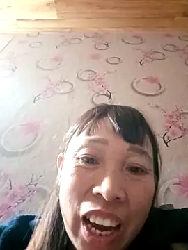 Snapshot of Manni_john chatting on October 22, 2025, 1:22 pm Manni john online show from October 22, 2025, 1:22 pm