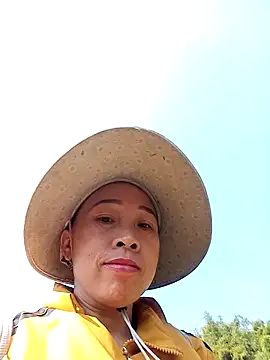 Snapshot of Manni_john chatting on December 1, 2025, 3:11 am Manni john online show from December 1, 2025, 3:11 am