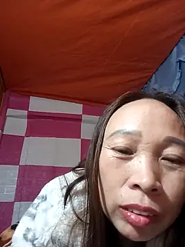 Snapshot of Manni_john chatting on December 4, 2025, 1:53 pm Manni john online show from December 4, 2025, 1:53 pm