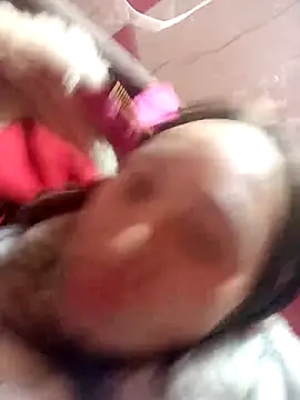 Snapshot of Manni_john chatting on December 14, 2025, 1:38 pm Manni john online show from December 14, 2025, 1:38 pm