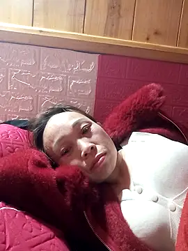 Snapshot of Manni_john chatting on December 15, 2025, 2:10 pm Manni john online show from December 15, 2025, 2:10 pm