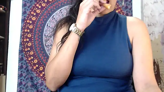 Lucyy Naugthy online show from February 21, 2026, 1:45 pm