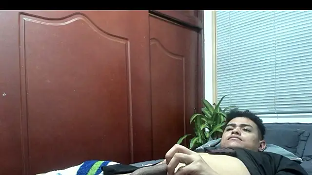 Snapshot of rexforctz chatting on December 1, 2025, 8:08 am rexforctz online show from December 1, 2025, 8:08 am