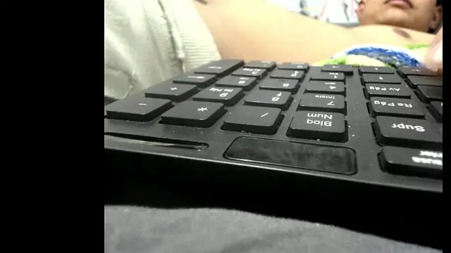 Snapshot of rexforctz chatting on December 18, 2025, 7:14 am rexforctz online show from December 18, 2025, 7:14 am