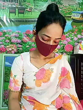 Night Queen3 online show from December 17, 2025, 5:19 pm