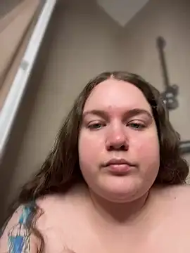 Snapshot of SummerTina chatting on March 15, 2025, 9:41 am SummerTina online show from March 15, 2025, 9:41 am