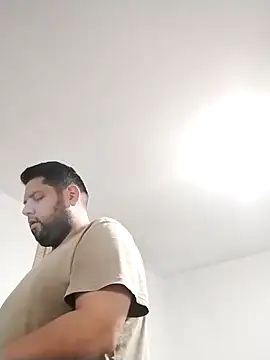 Snapshot of Eduar0015 chatting on October 14, 2025, 1:06 am Eduar0015 online show from October 14, 2025, 1:06 am