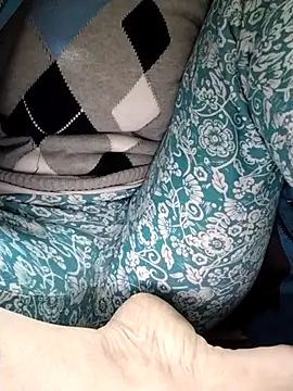 Amanda- ena- online show from November 21, 2025, 11:14 pm