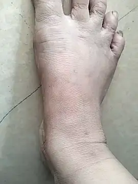 Amanda- ena- online show from February 15, 2026, 6:43 am