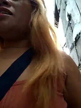 CockBiter83 online show from October 31, 2025, 11:28 pm