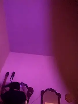 checheludo23 online show from April 16, 2026, 11:51 pm