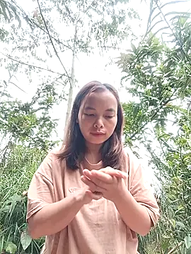 Snapshot of Nguyet2k4 chatting on February 12, 2026, 12:38 am Nguyet2k4 online show from February 12, 2026, 12:38 am