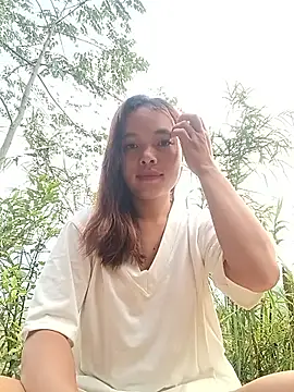 Snapshot of Nguyet2k4 chatting on April 22, 2026, 11:06 pm Nguyet2k4 online show from April 22, 2026, 11:06 pm