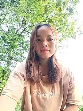 Snapshot of Nguyet2k4 chatting on April 27, 2026, 11:14 pm Nguyet2k4 online show from April 27, 2026, 11:14 pm