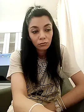 ReneeVoss online show from December 20, 2025, 5:58 am