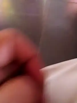 svk 05 online show from October 31, 2025, 4:46 am