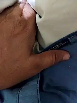 svk 05 online show from November 19, 2025, 1:44 pm