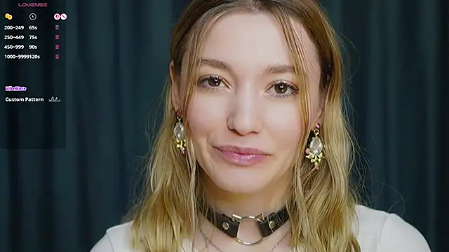 StarryMary online show from November 20, 2025, 9:03 pm