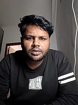 Akki19989 online show from November 17, 2025, 9:31 pm