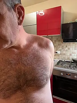 Snapshot of COBRAboySEX@xh chatting on April 24, 2026, 6:16 am COBRAboySEXxh online show from April 24, 2026, 6:16 am