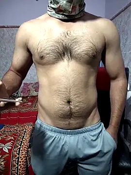 imyoungboymay online show from November 16, 2025, 9:37 am